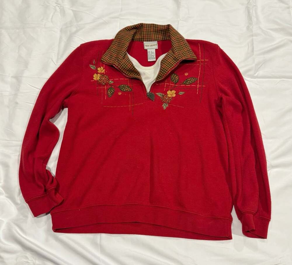 Vintage Napa Valley 1/4 Zip Sweatshirt Red Floral Holidays/Fall